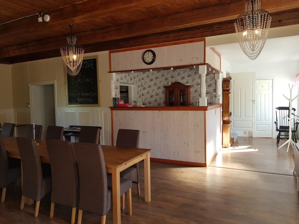 Byskolansvandrarhem Bronnestad Esterno foto