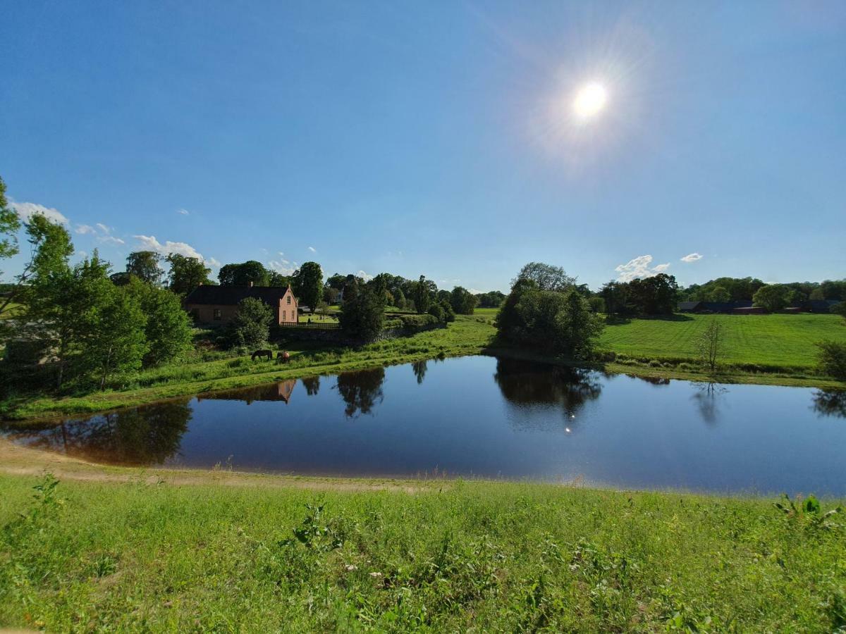 Byskolansvandrarhem Bronnestad Esterno foto